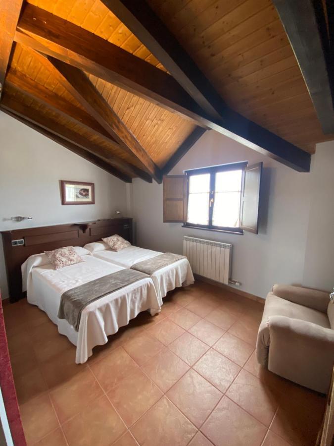 Hotel Rural Monasterio De Ara Mada Santa Colomba de las Arrimadas Esterno foto